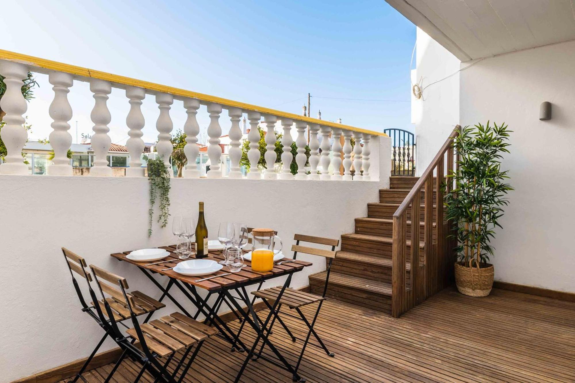 Santa Eulalia 2-Bedroom Apartment - Swimming Pool - Wifi 알부페이라 외부 사진